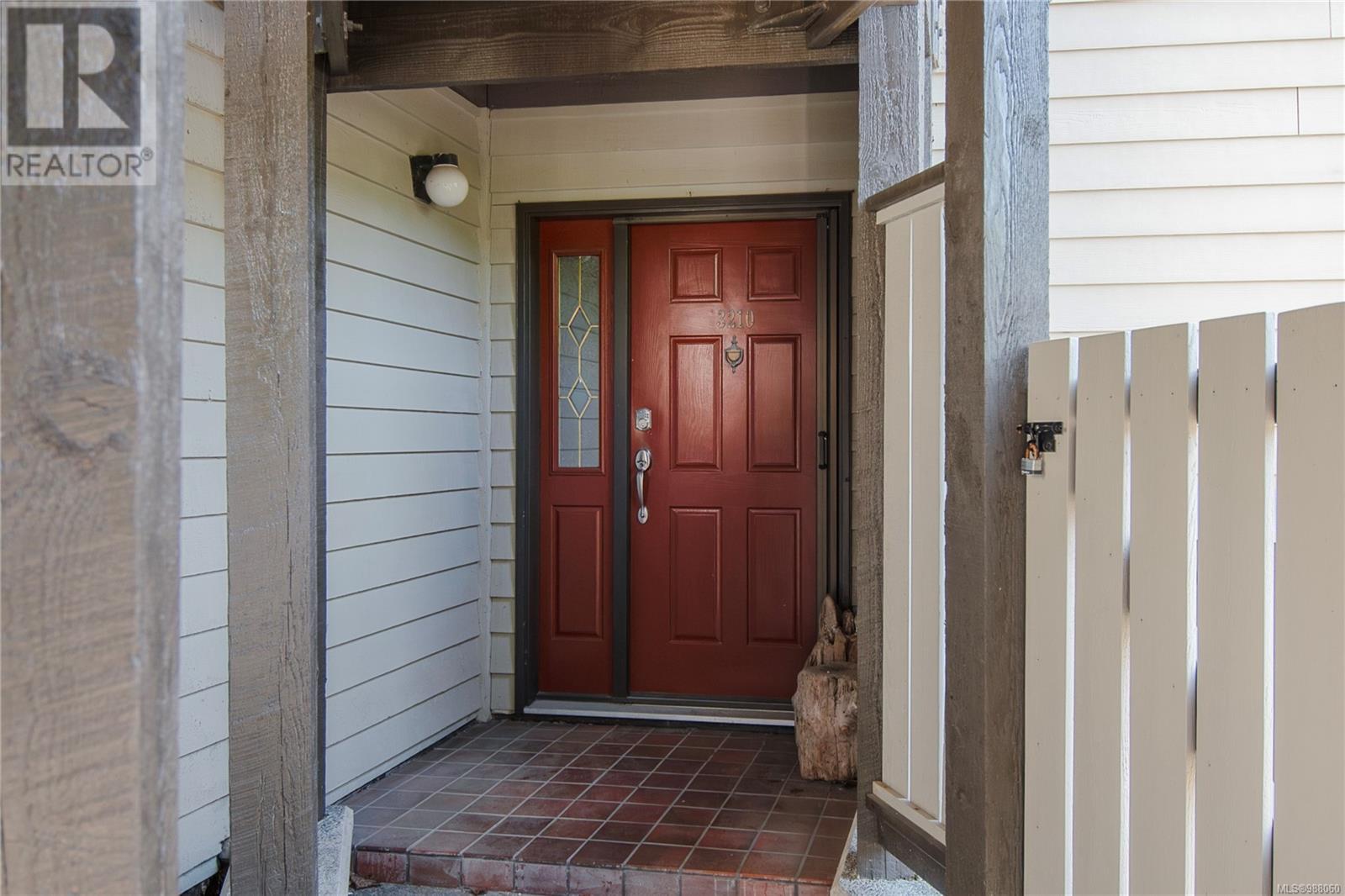 3210 27 Island Hwy S, Campbell River real estate listing 988060