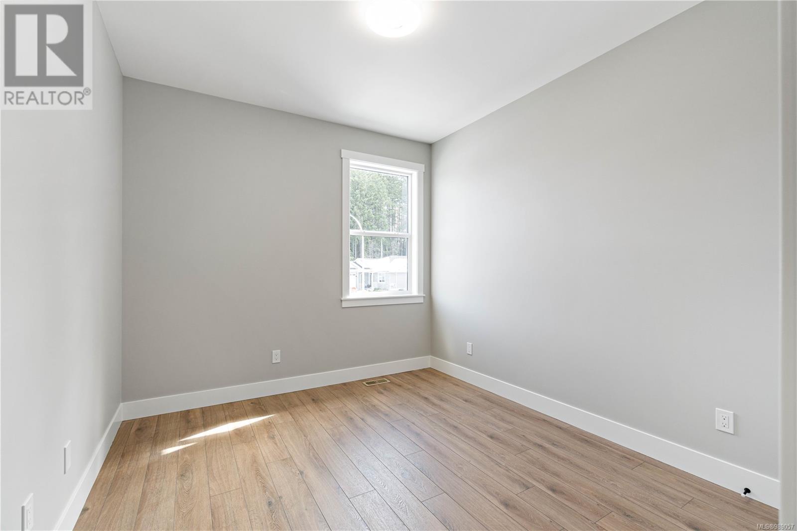 1348 Langara Dr, Nanaimo real estate listing 989057