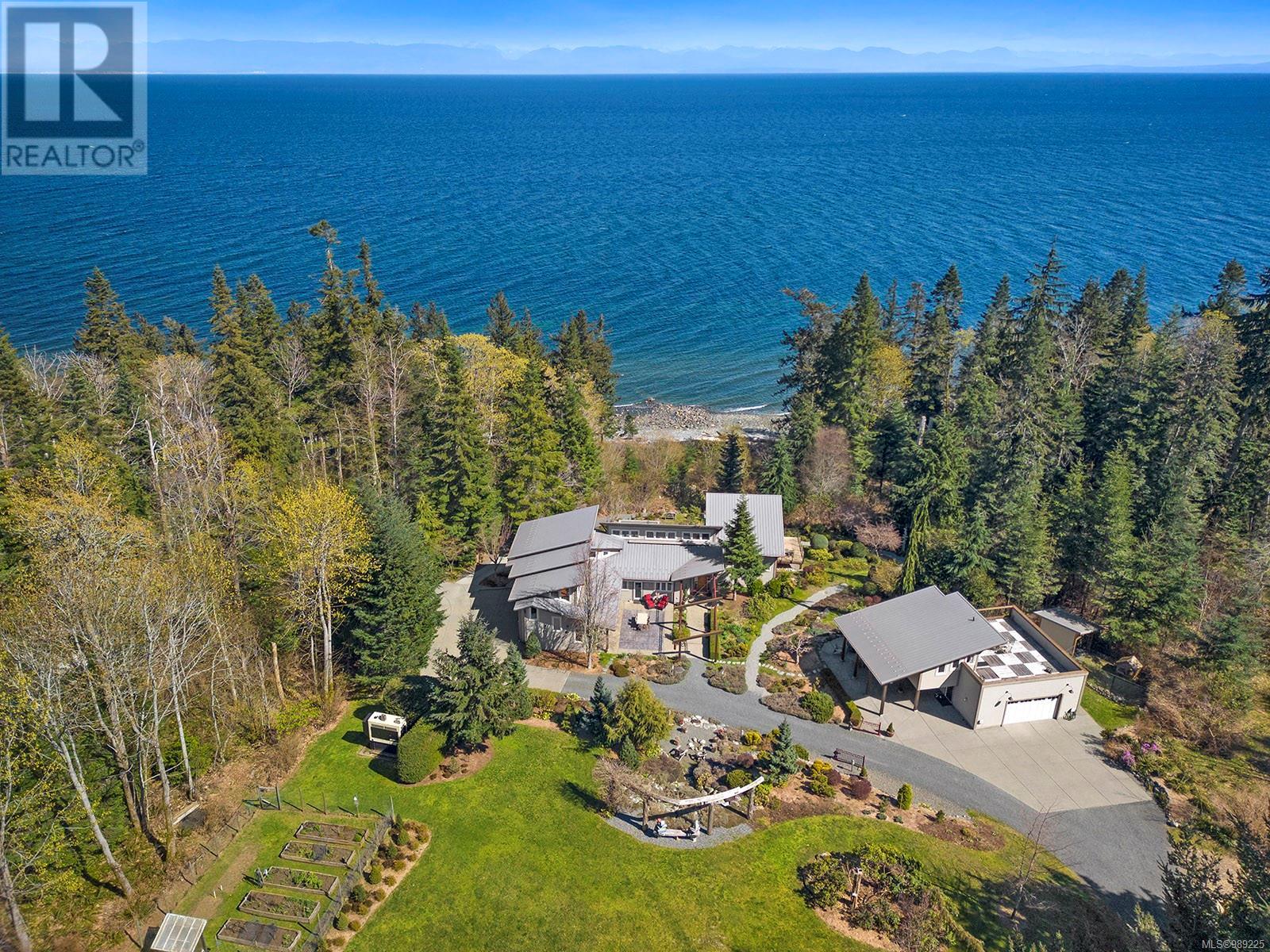 6520 Eagles Dr, Courtenay real estate listing 989225