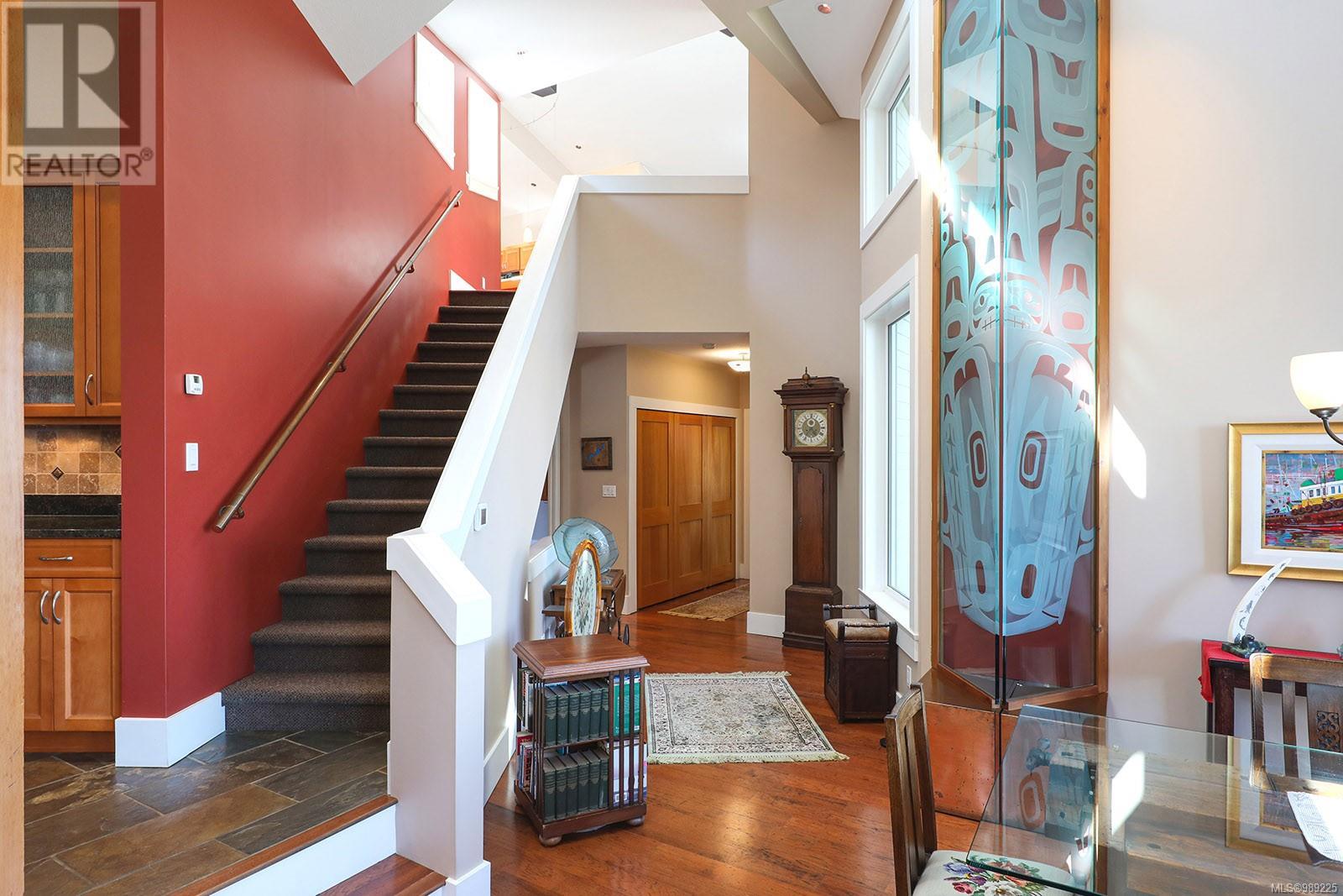 6520 Eagles Dr, Courtenay real estate listing 989225