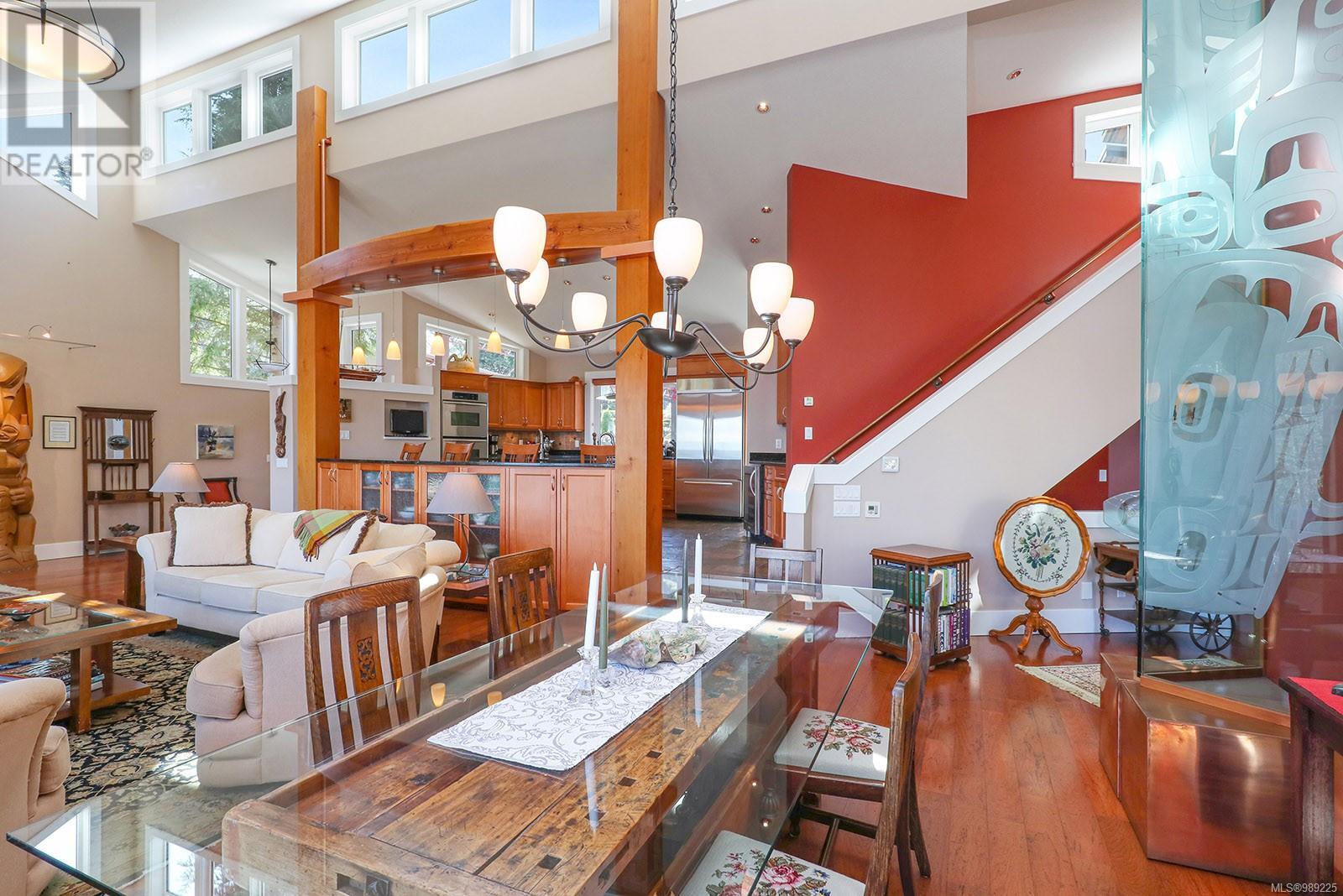 6520 Eagles Dr, Courtenay real estate listing 989225