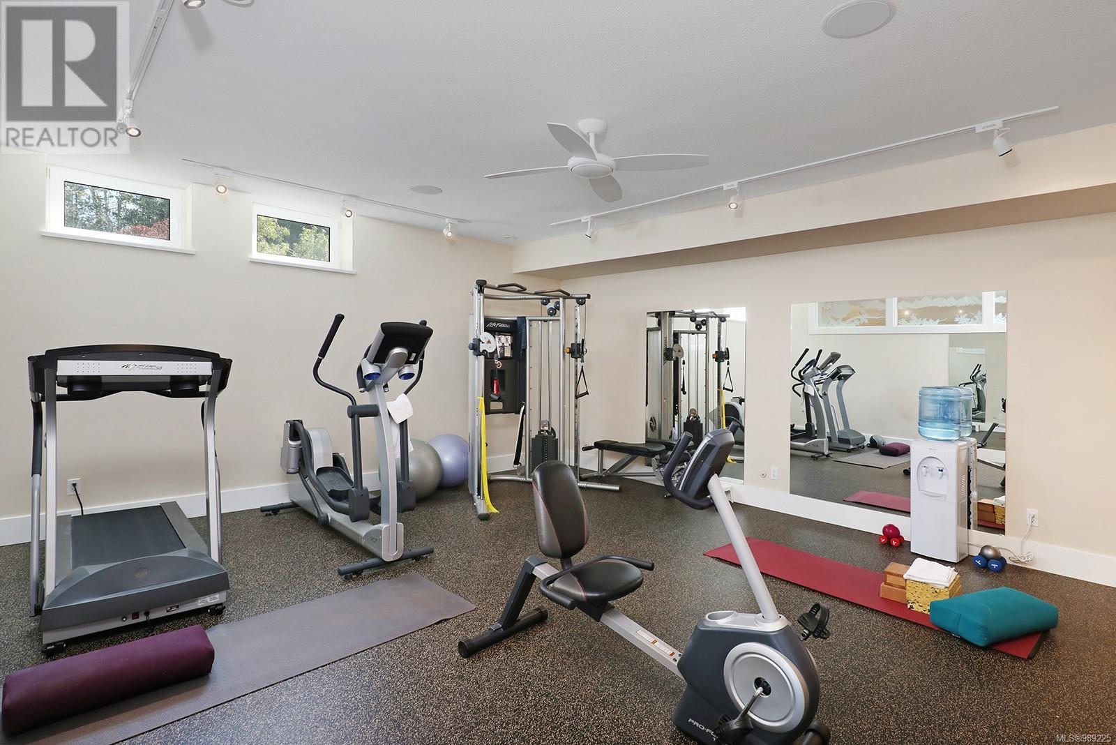 6520 Eagles Dr, Courtenay real estate listing 989225
