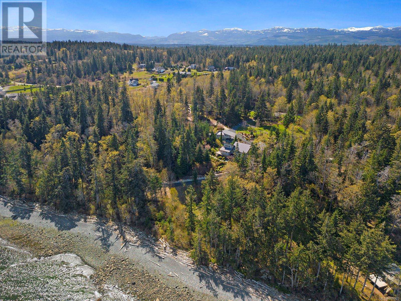 6520 Eagles Dr, Courtenay real estate listing 989225