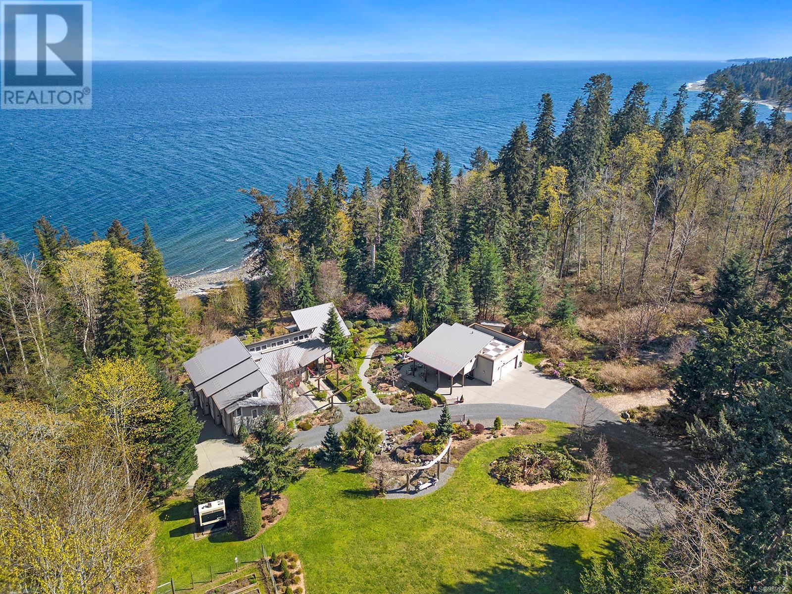 6520 Eagles Dr, Courtenay real estate listing 989225