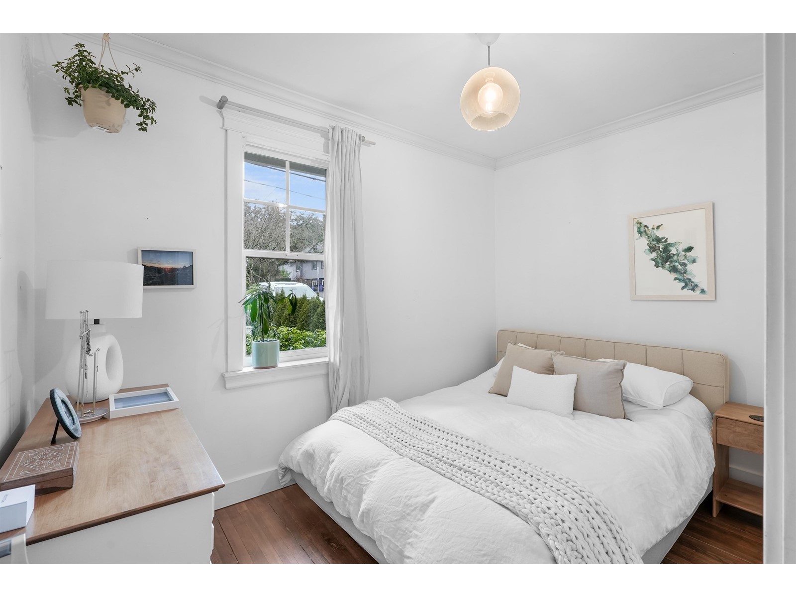828 KENT STREET, White Rock real estate listing R2971553