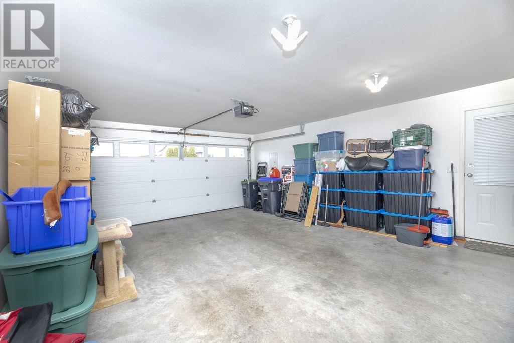 5716 LOUISE WAY, Sechelt