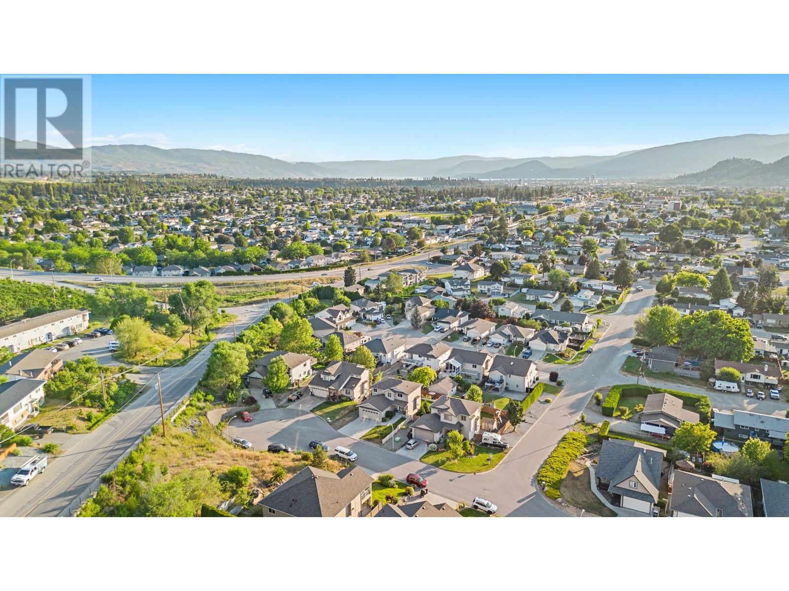  182 Poonian Court, Kelowna