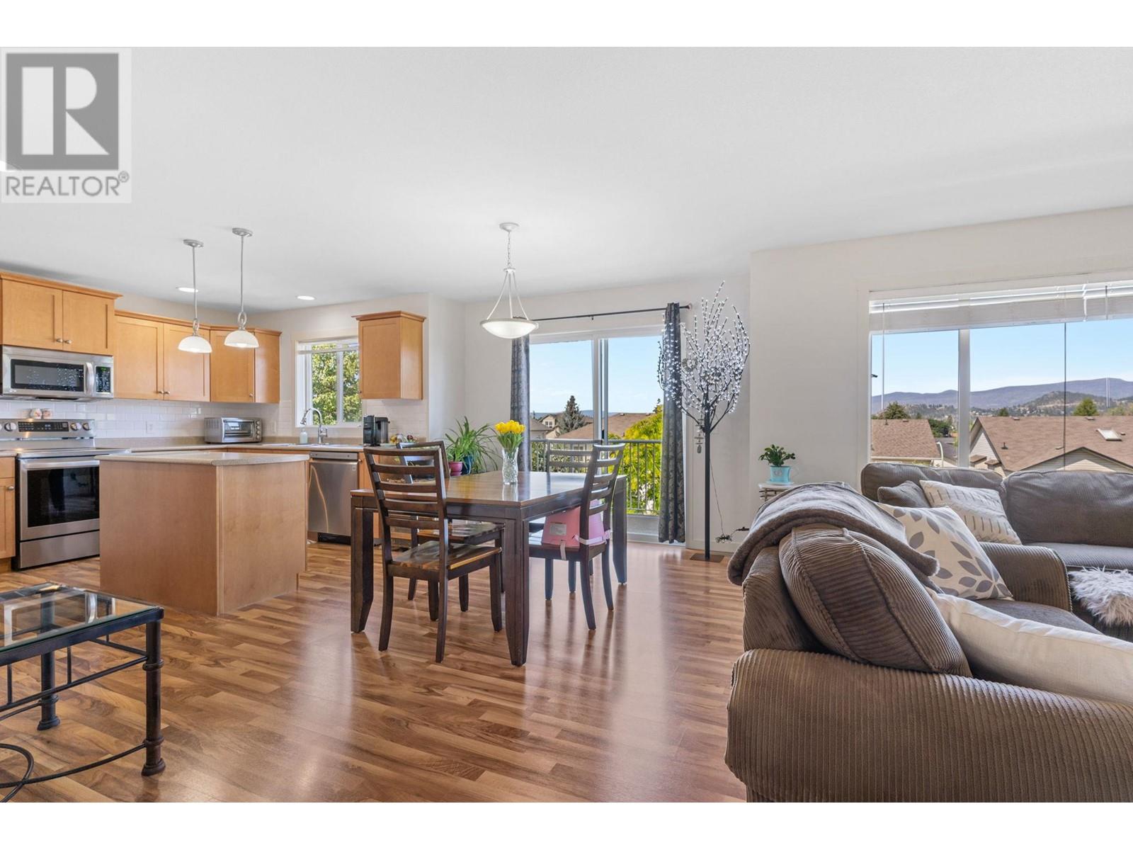  182 Poonian Court, Kelowna
