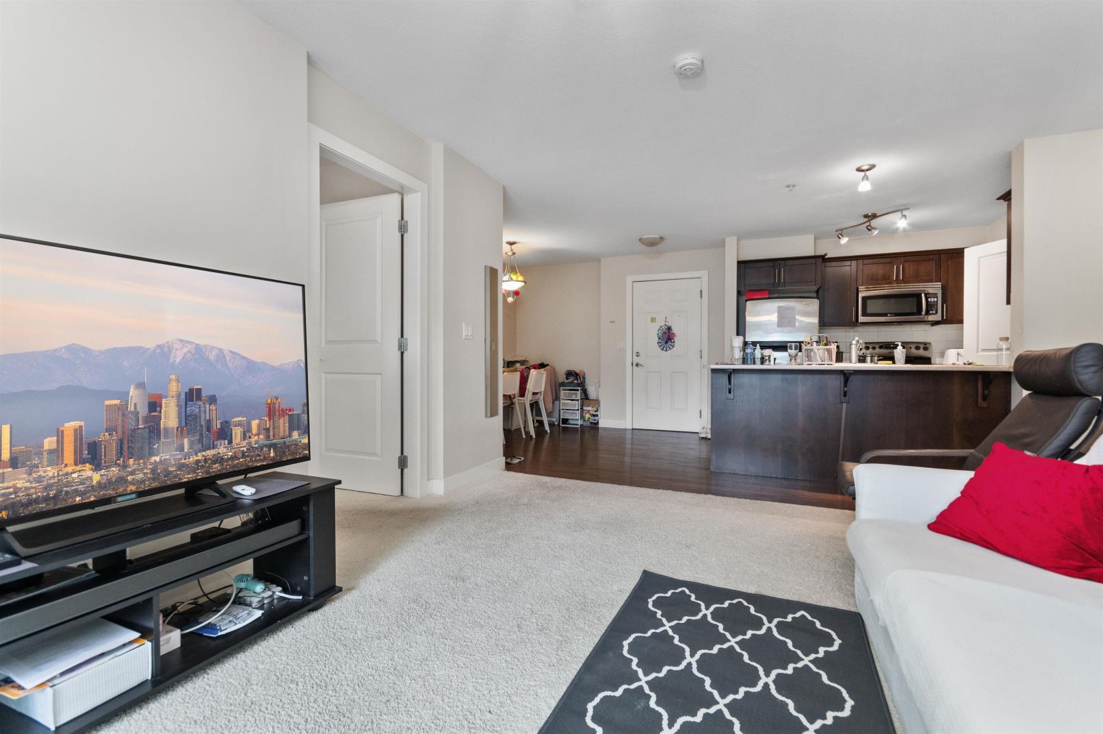 212 46150 BOLE AVENUE, Chilliwack Proper East, Chilliwack real estate listing R2967059
