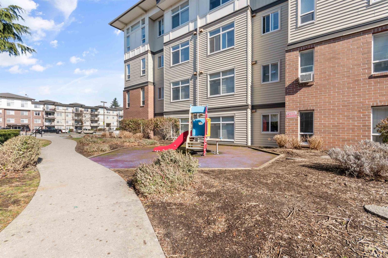 208 46289 YALE ROAD, Chilliwack Proper East, Chilliwack real estate listing R2966734