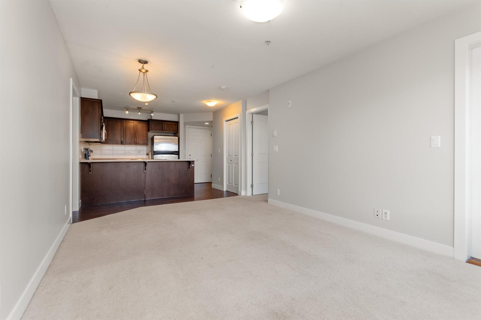 208 46289 YALE ROAD, Chilliwack Proper East, Chilliwack real estate listing R2966734