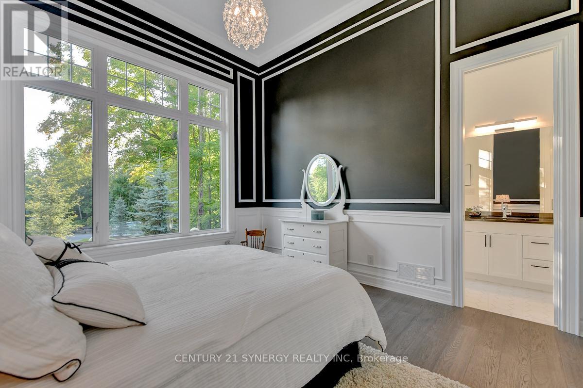 Photo 29 of 1443 Duchess Crescent, Ottawa ON