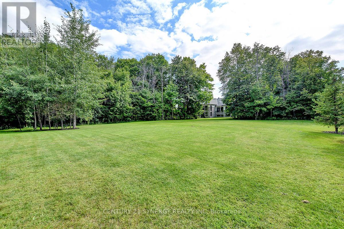 Photo 27 of 1443 Duchess Crescent, Ottawa ON