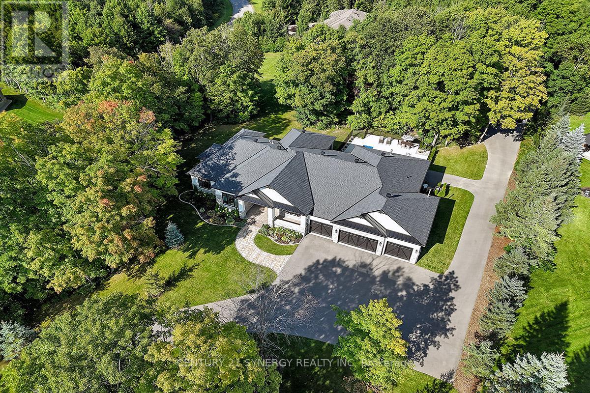 Photo 11 of 1443 Duchess Crescent, Ottawa ON