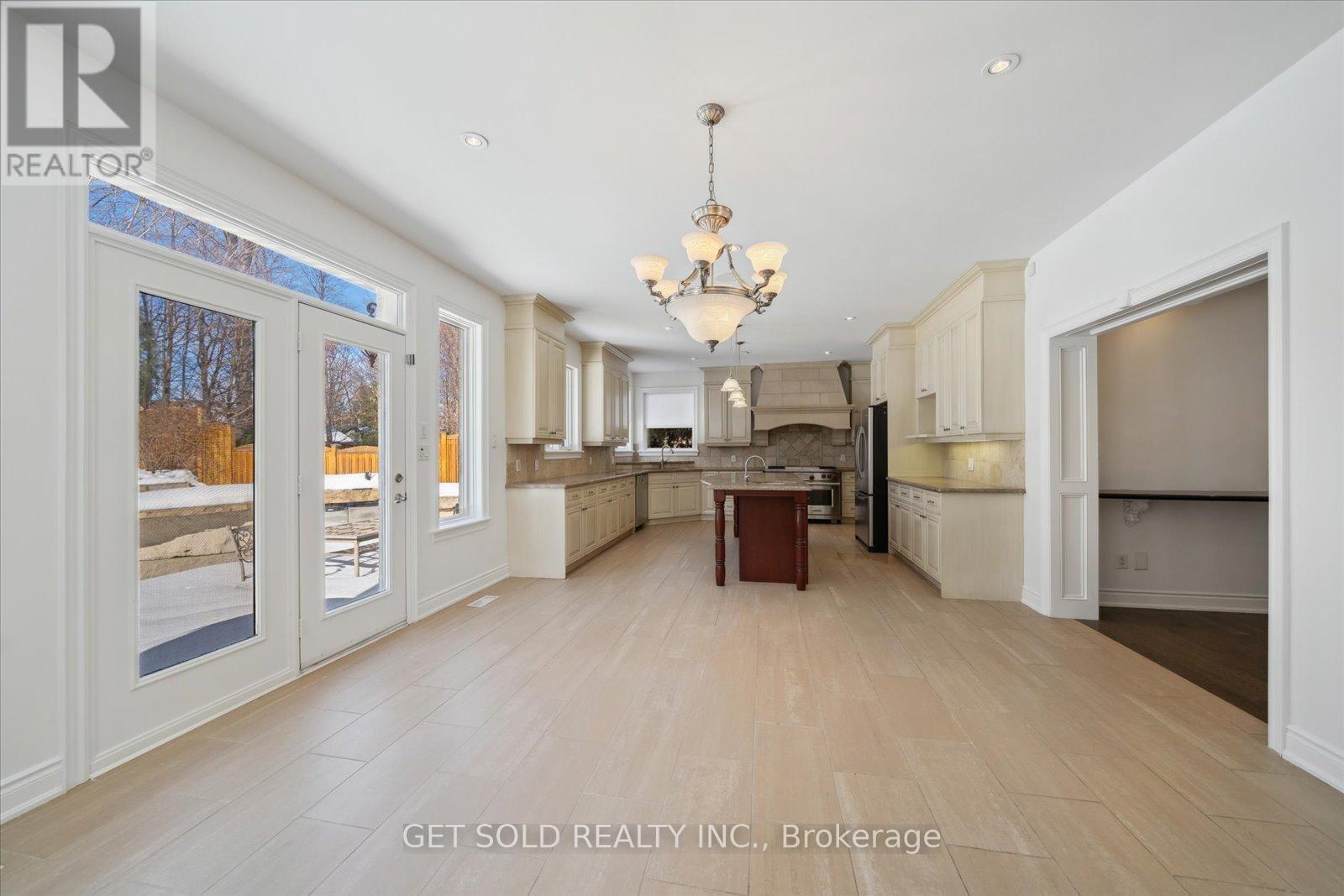 65 PRESERVATION PLACE - 13