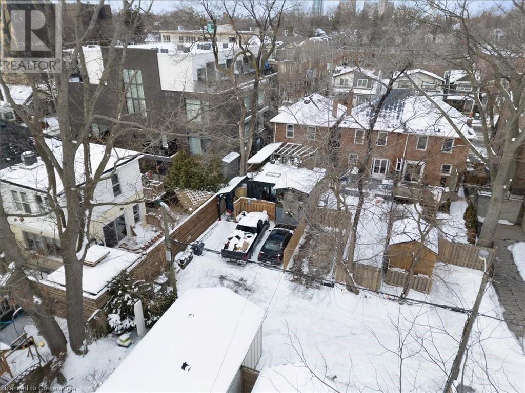Photo 16 of 719 Kingston Road, Toronto ON