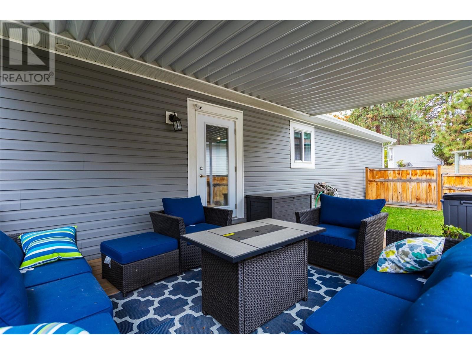 32 1999 Highway 97 Other South, West Kelowna