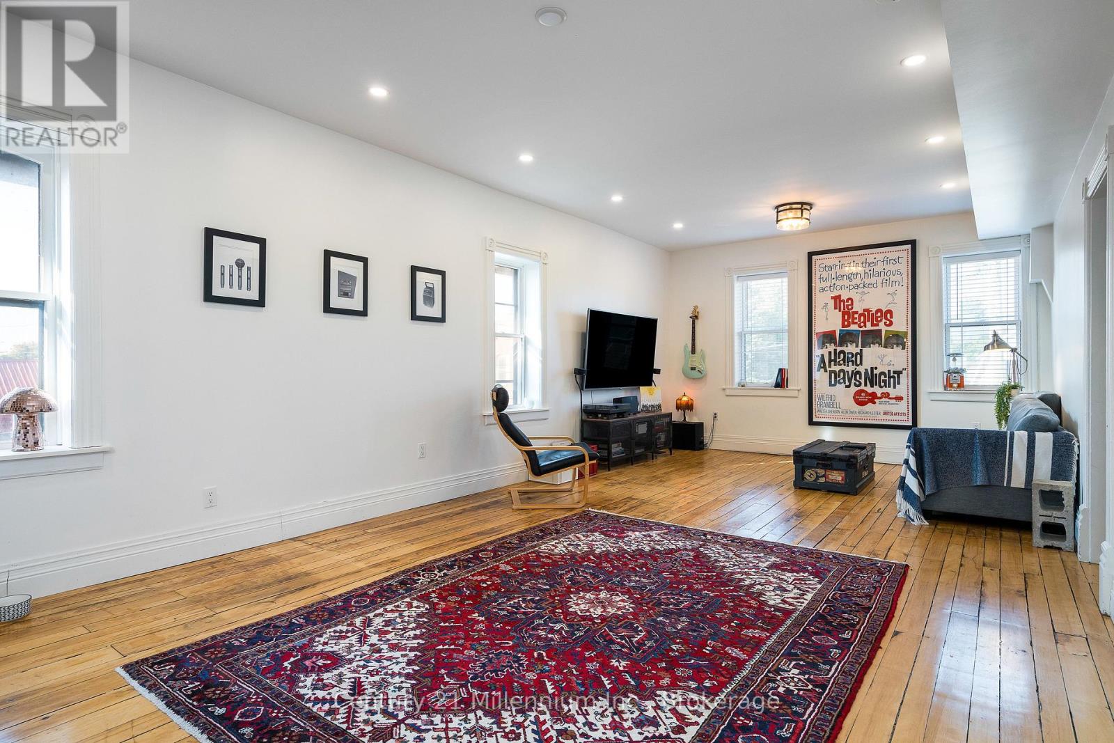 Photo 3 of 794093 County Road 124, Clearview ON