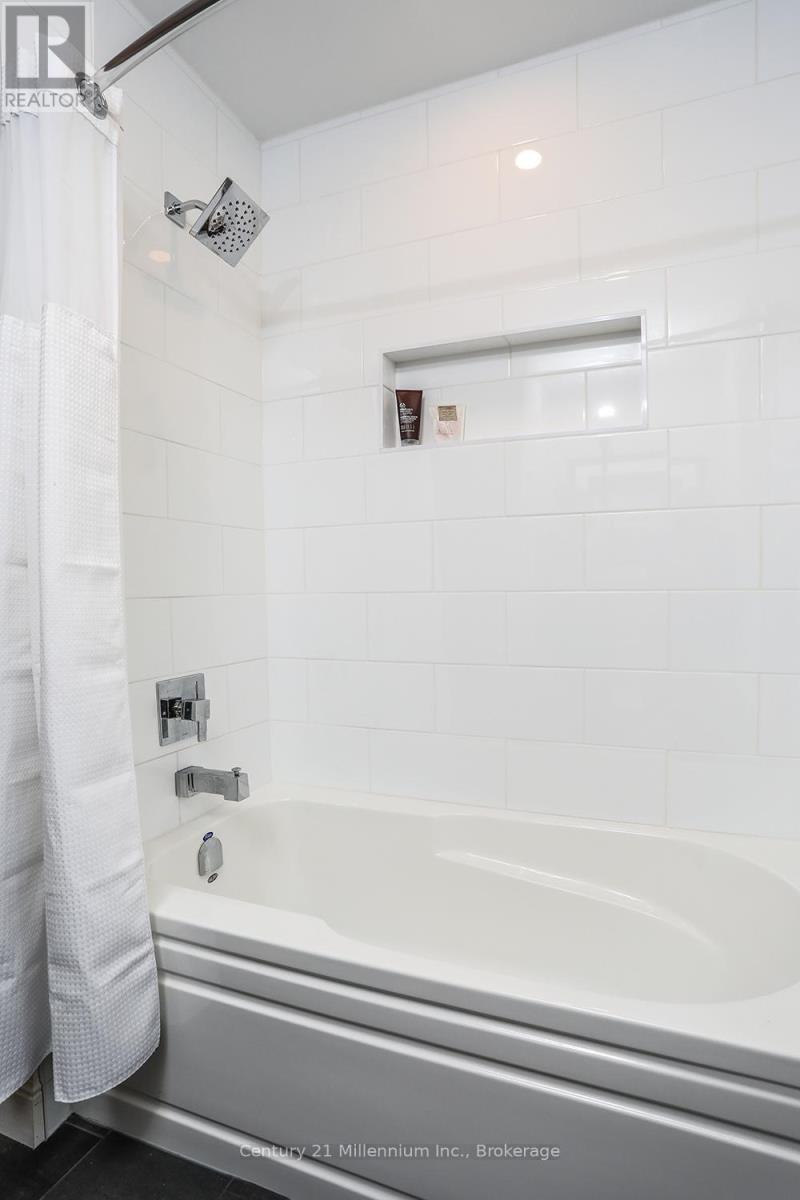 Photo 24 of 794093 County Road 124, Clearview ON