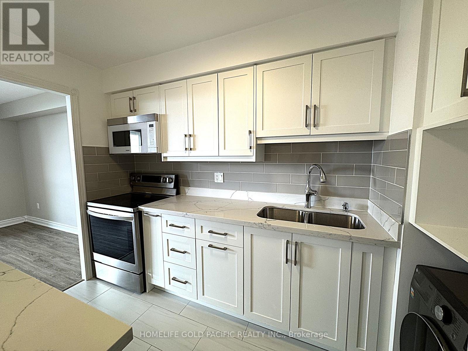 Photo 14 of 1214 1 Massey Square, Toronto ON
