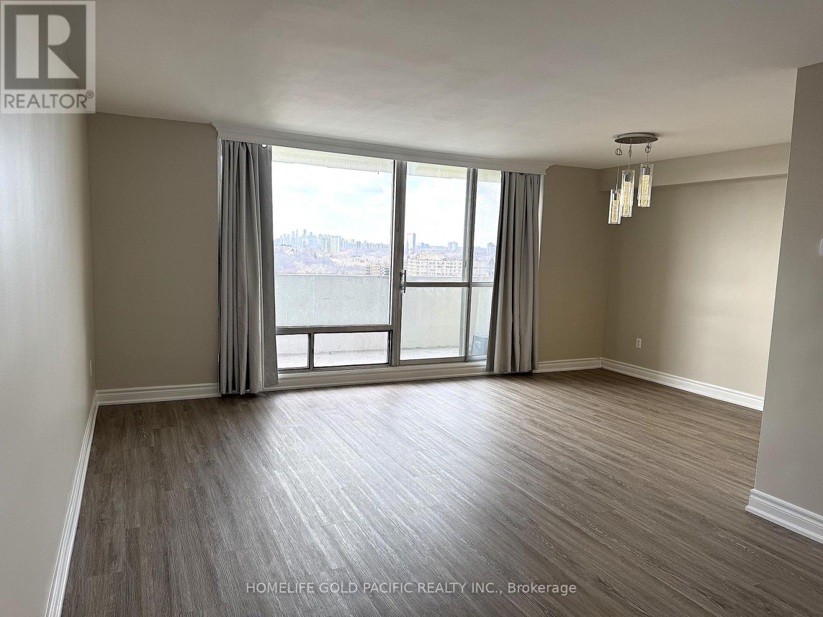 Photo 8 of 1214 1 Massey Square, Toronto ON