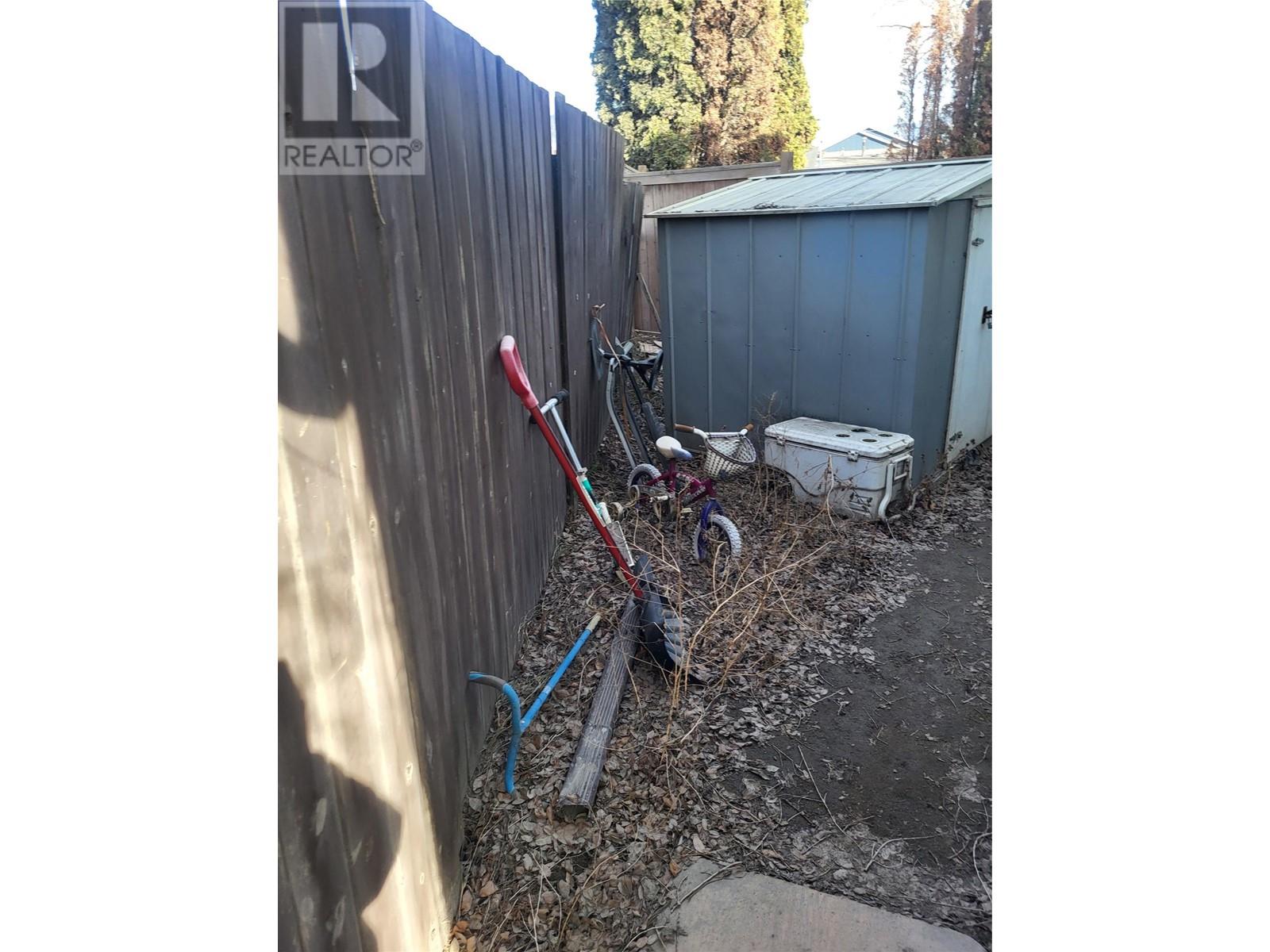 1386 Ottawa Place - 4