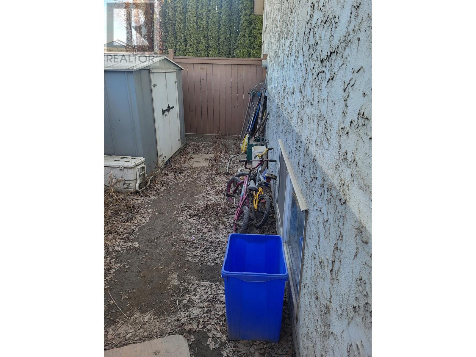 1386 Ottawa Place - 5