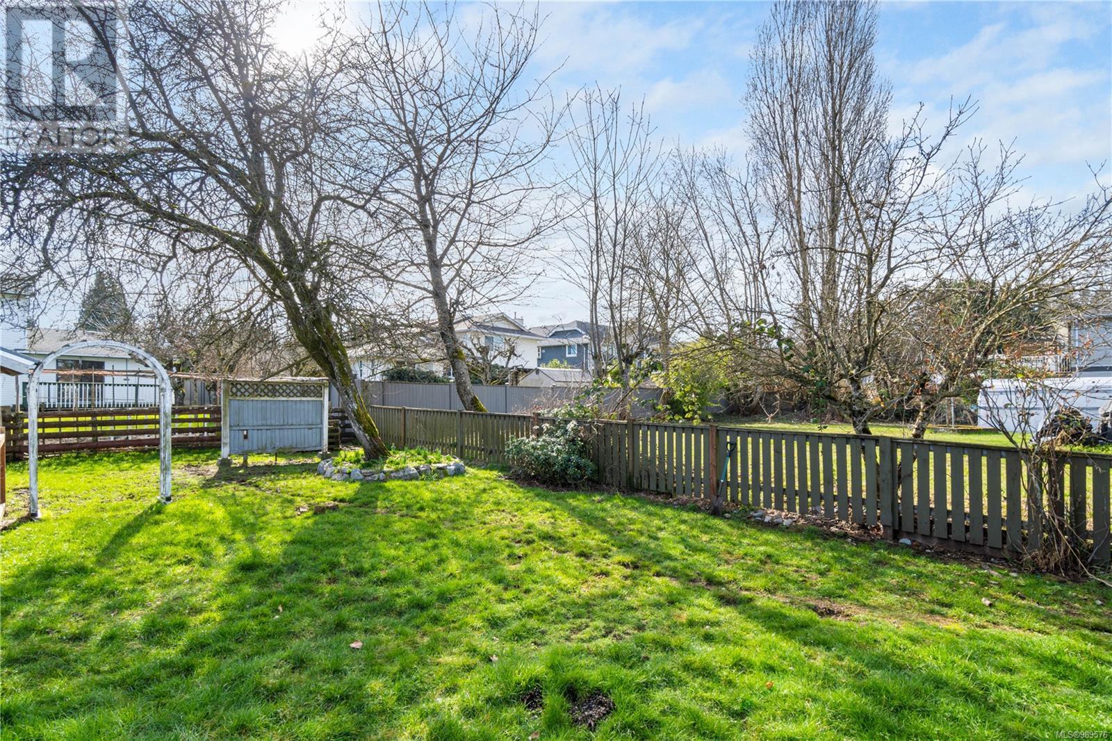 1703 Northfield Rd, Nanaimo