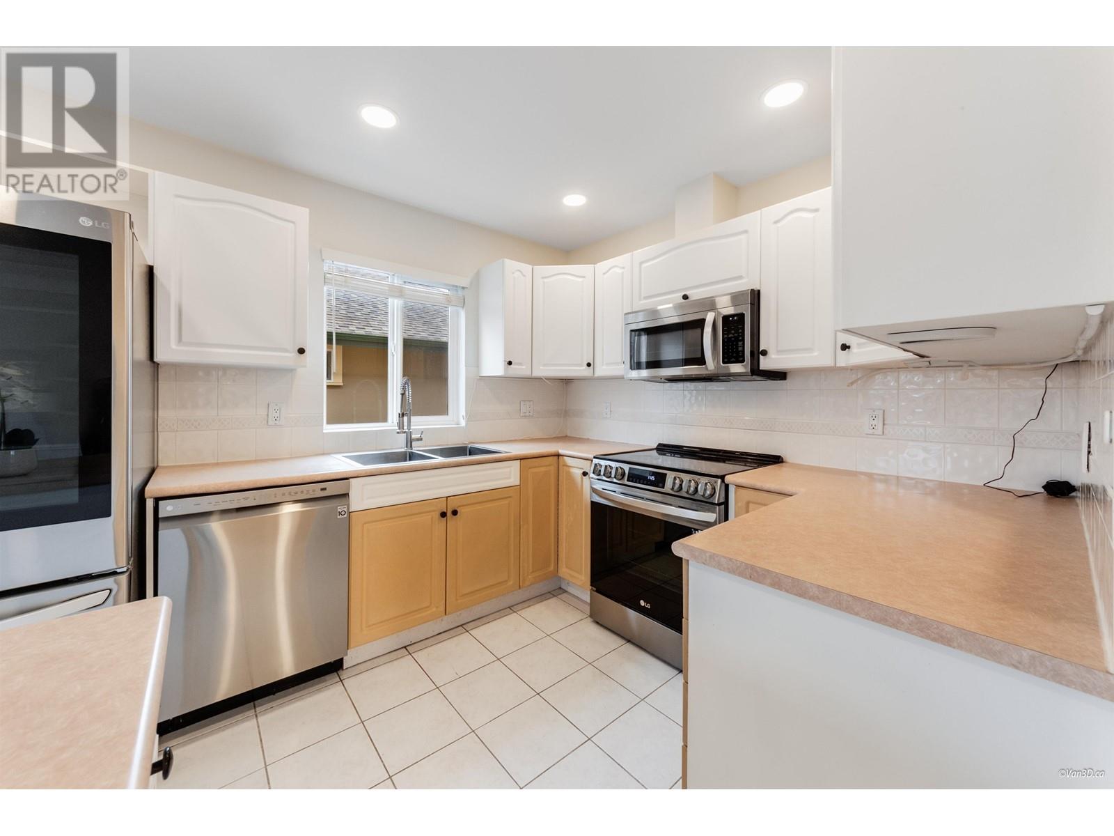 314 288 E 6TH STREET, North Vancouver