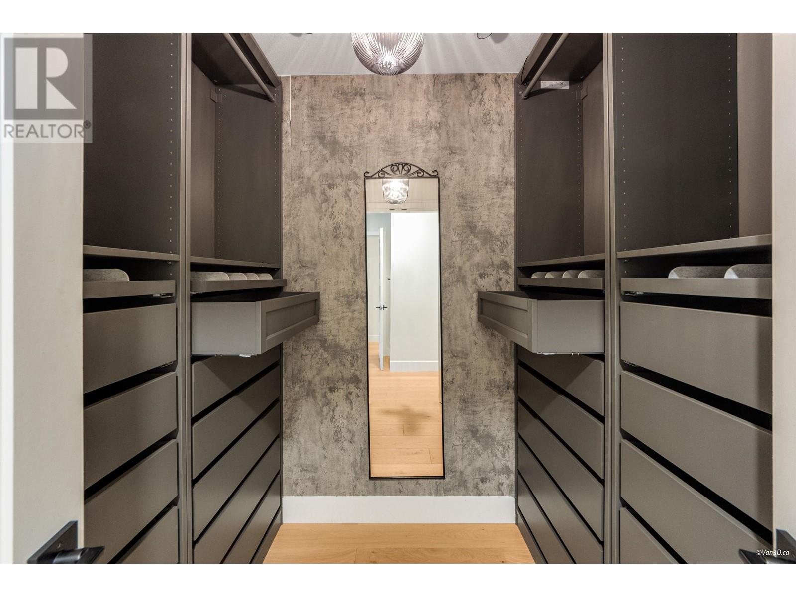 314 288 E 6TH STREET, North Vancouver