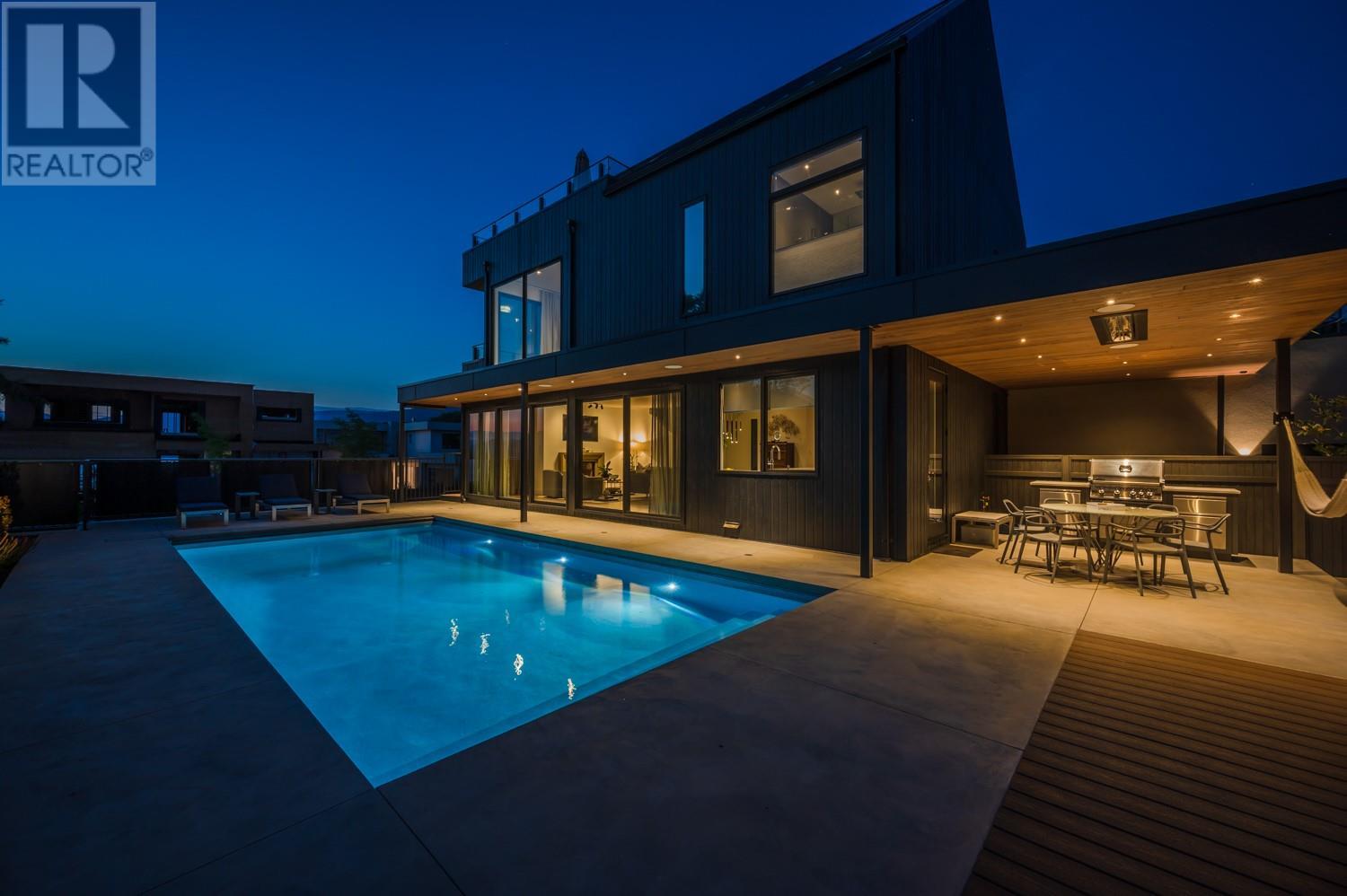 681 Vancouver Avenue, Penticton