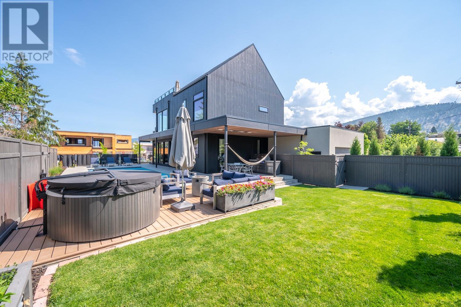 681 Vancouver Avenue, Penticton