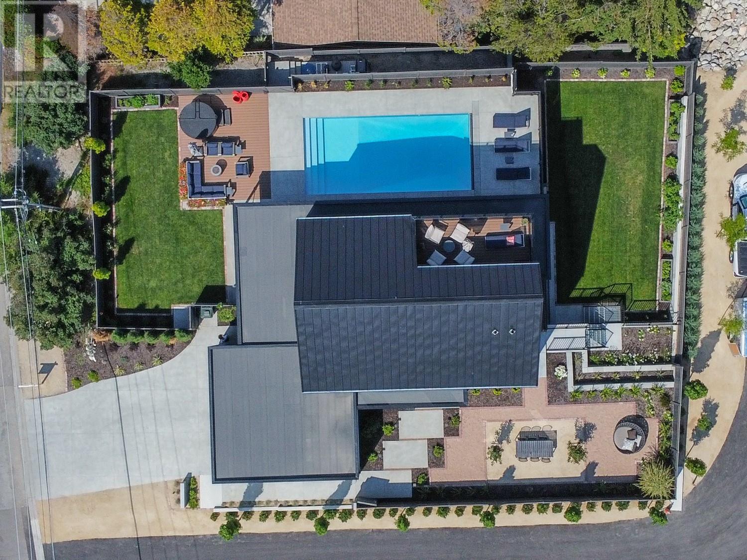 681 Vancouver Avenue, Penticton