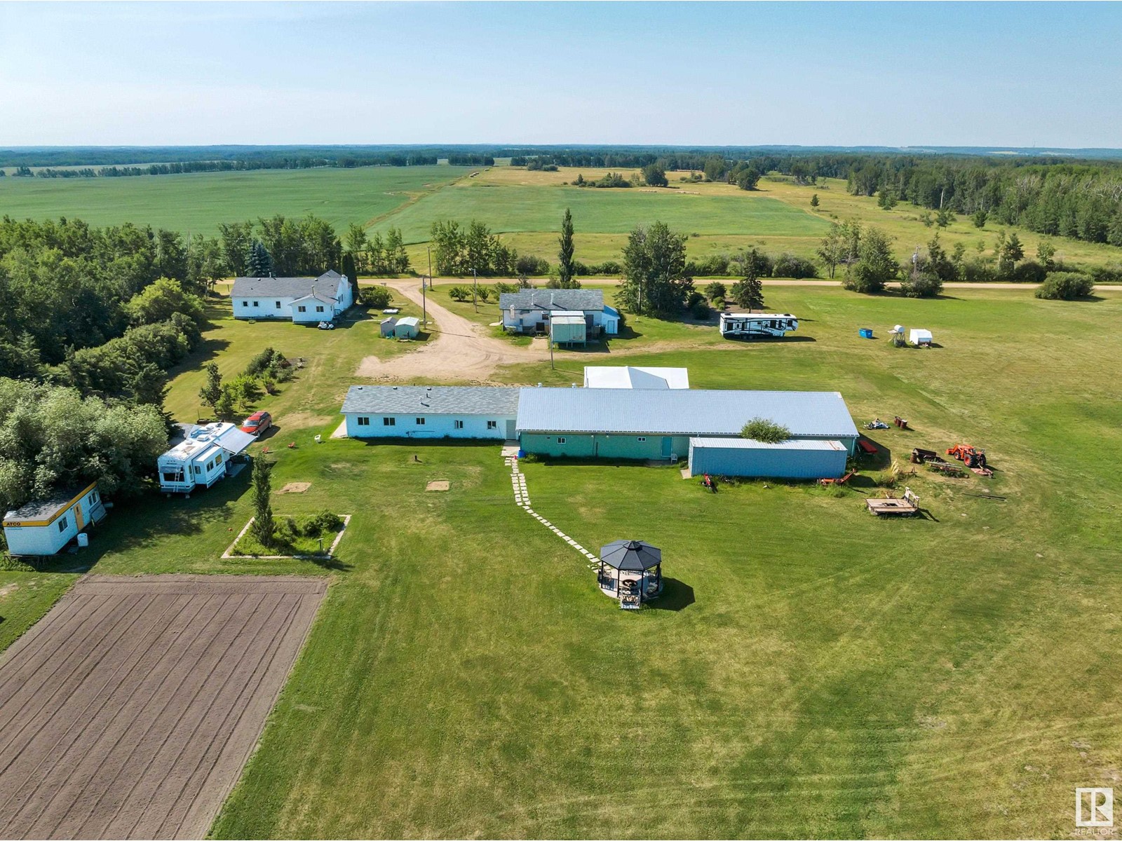 Photo 75 of 272044 A Twp Rd 475, Rural Wetaskiwin County AB