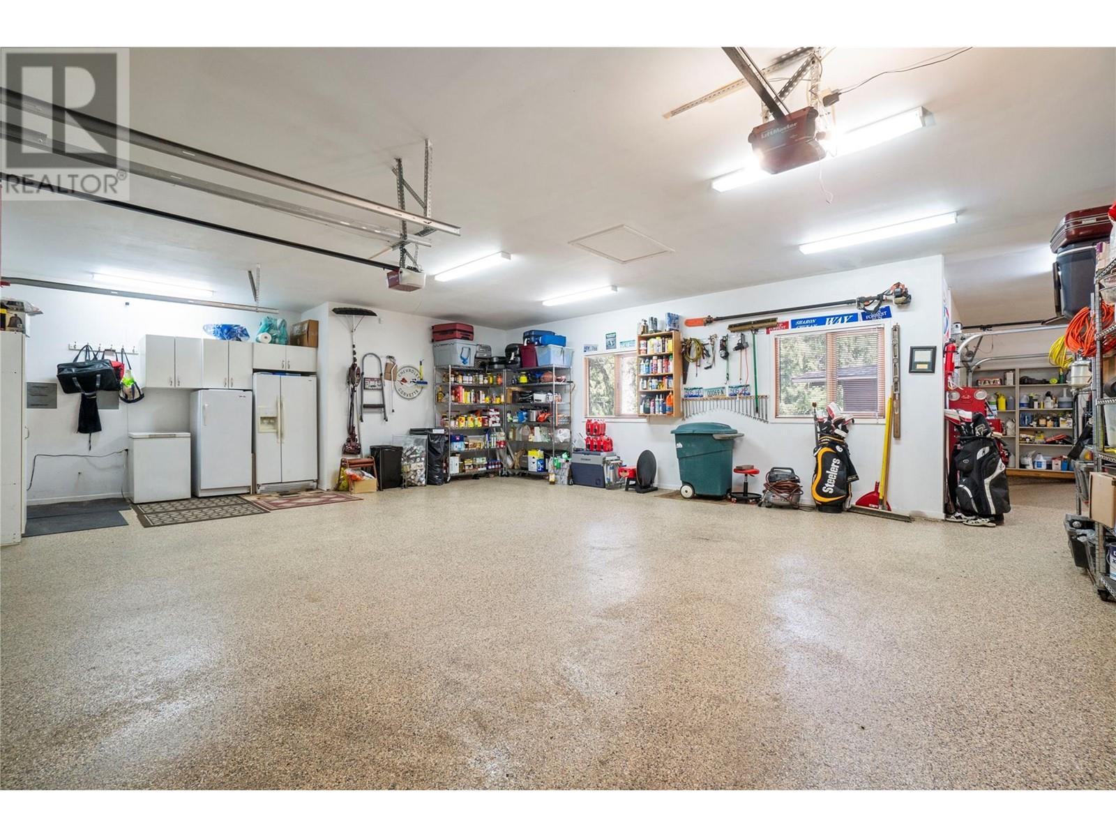 2647 Blind Bay Road, Blind Bay