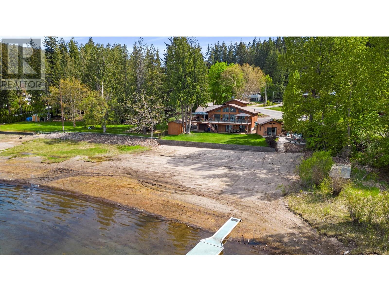 2647 Blind Bay Road, Blind Bay