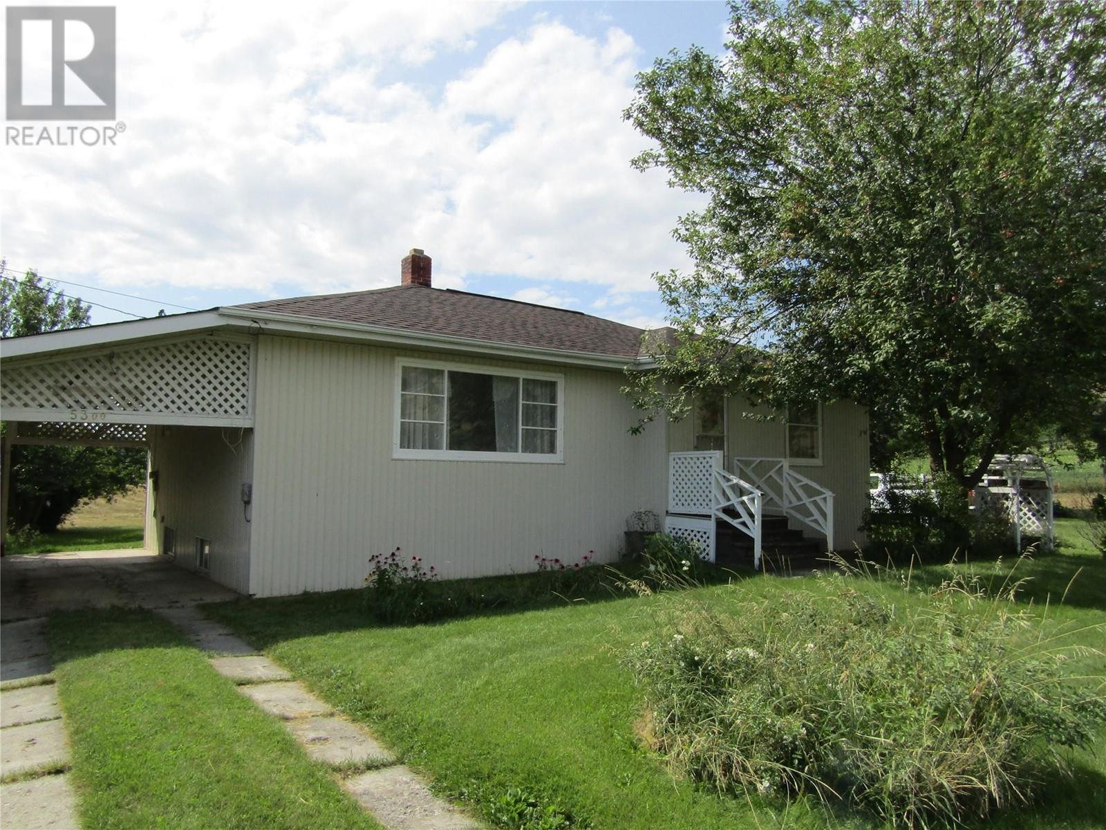 5300 HILLVIEW Road, Grand Forks