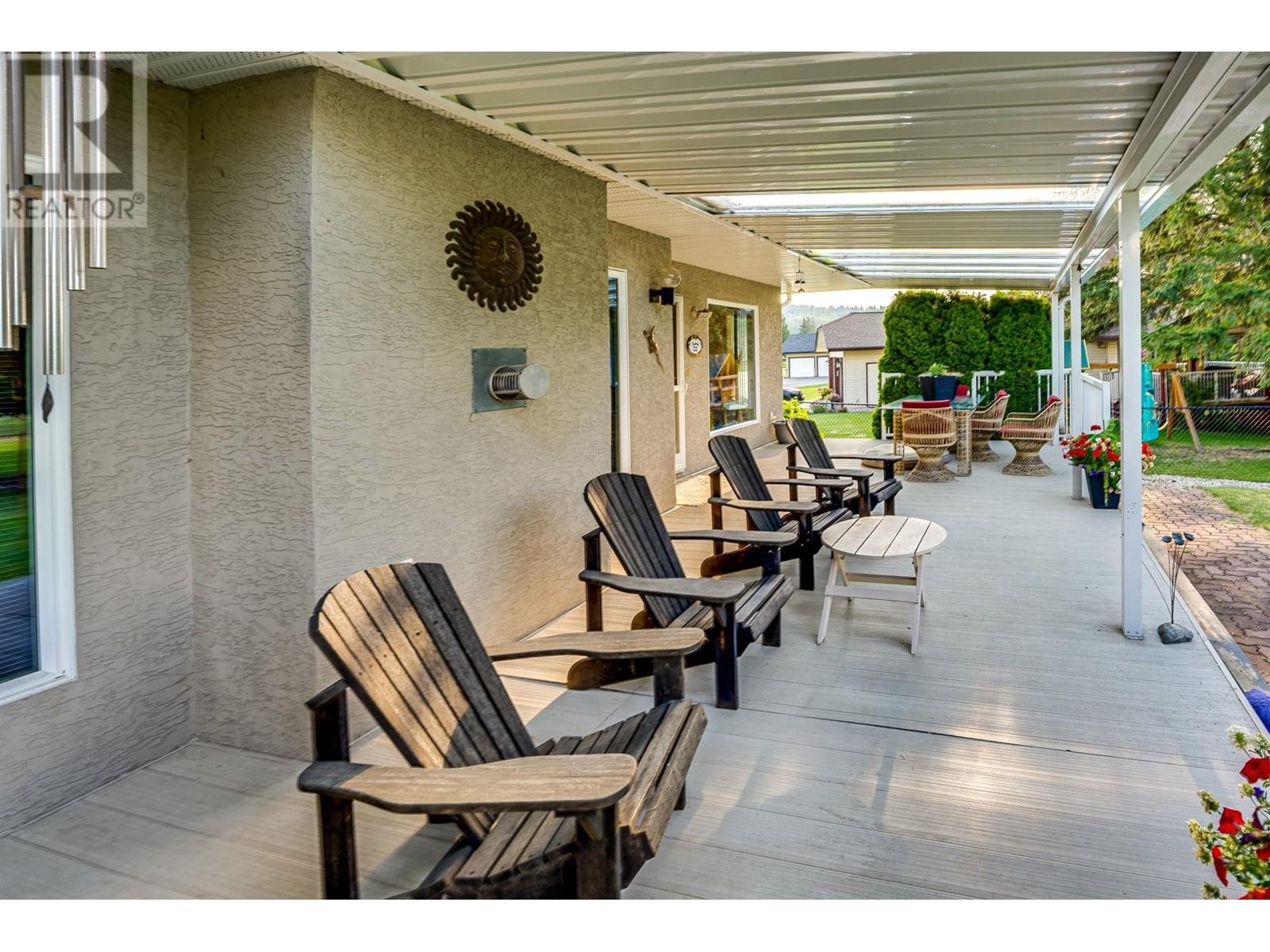  2642 Golf View Place, Blind Bay
