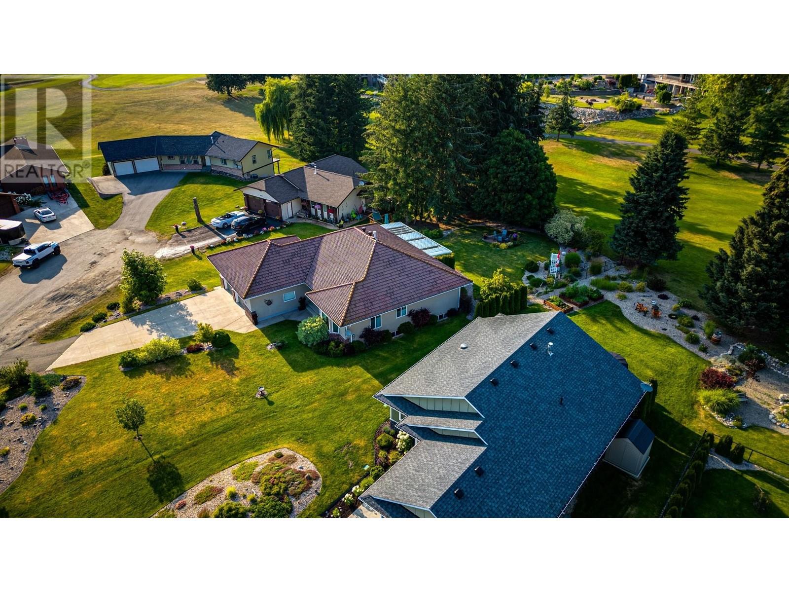  2642 Golf View Place, Blind Bay