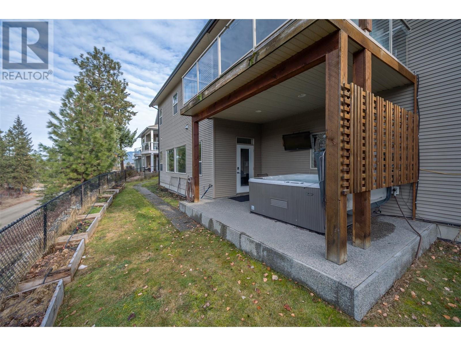  11616 Jackson Court, Lake Country