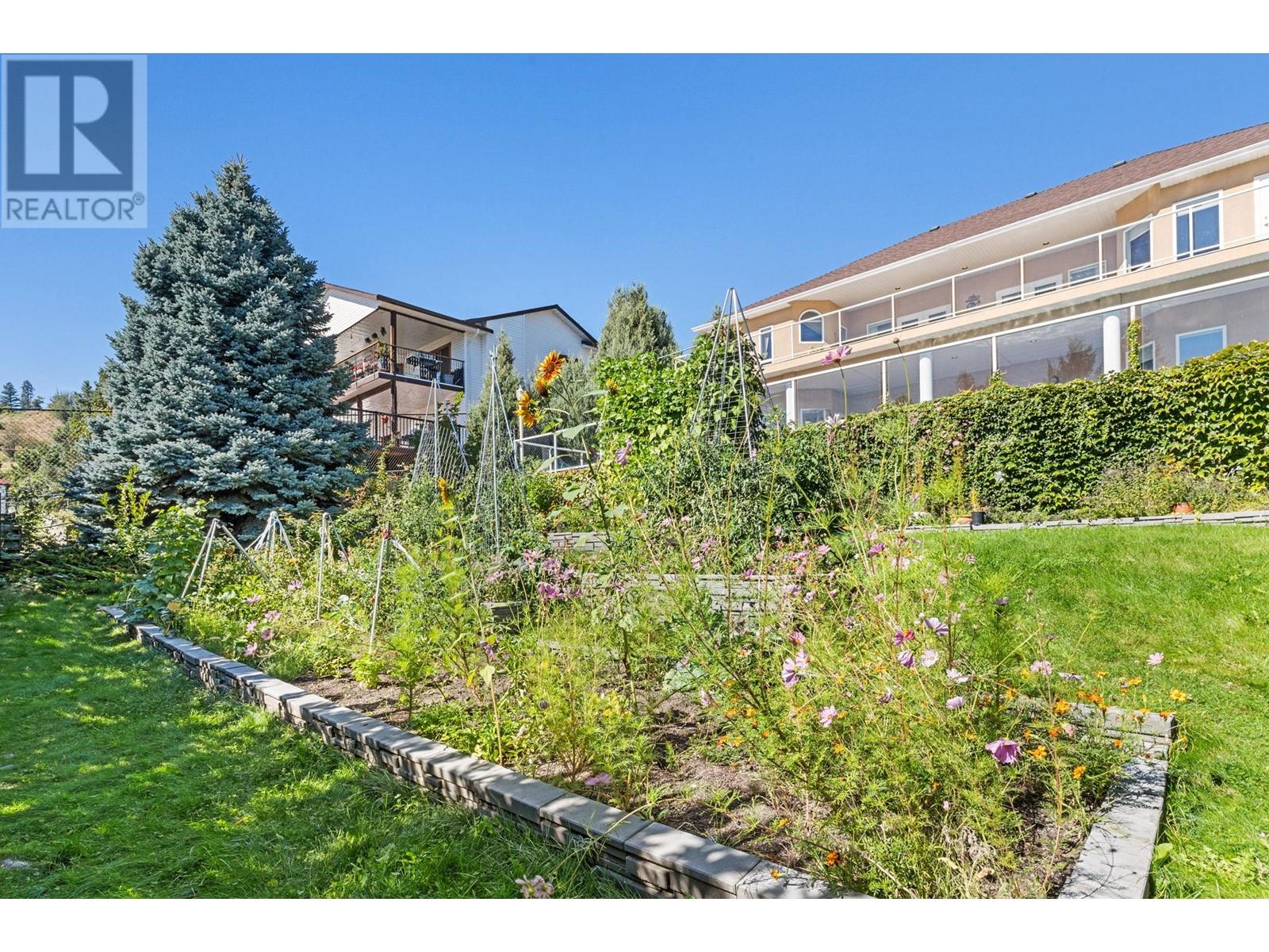  6097 Beatrice Road, Peachland