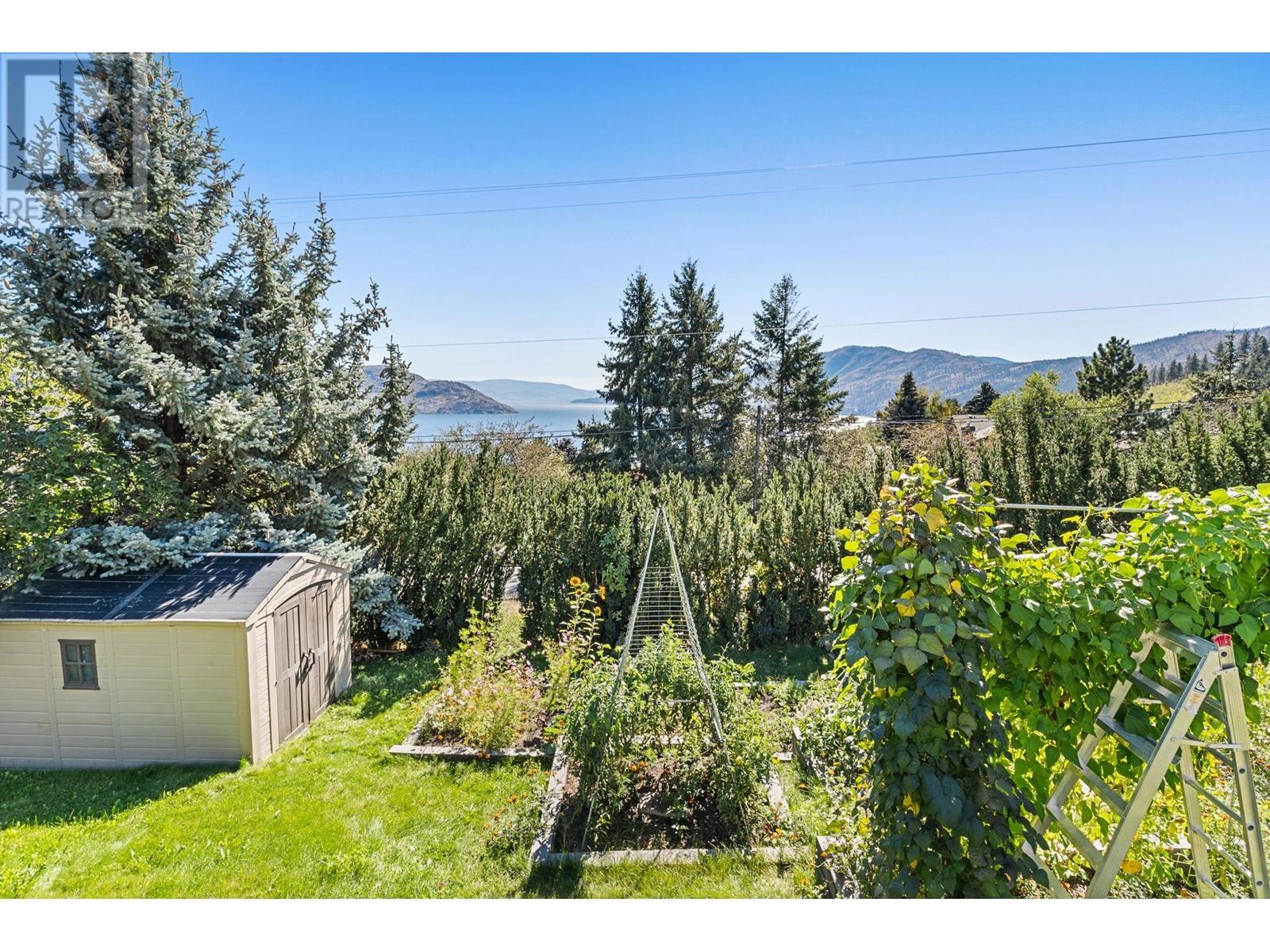  6097 Beatrice Road, Peachland