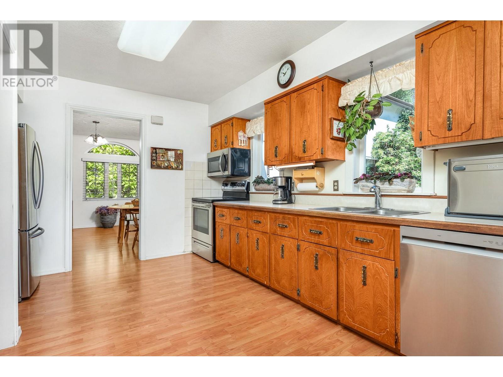 Photo 6 of 6775 L A Road, Vernon BC