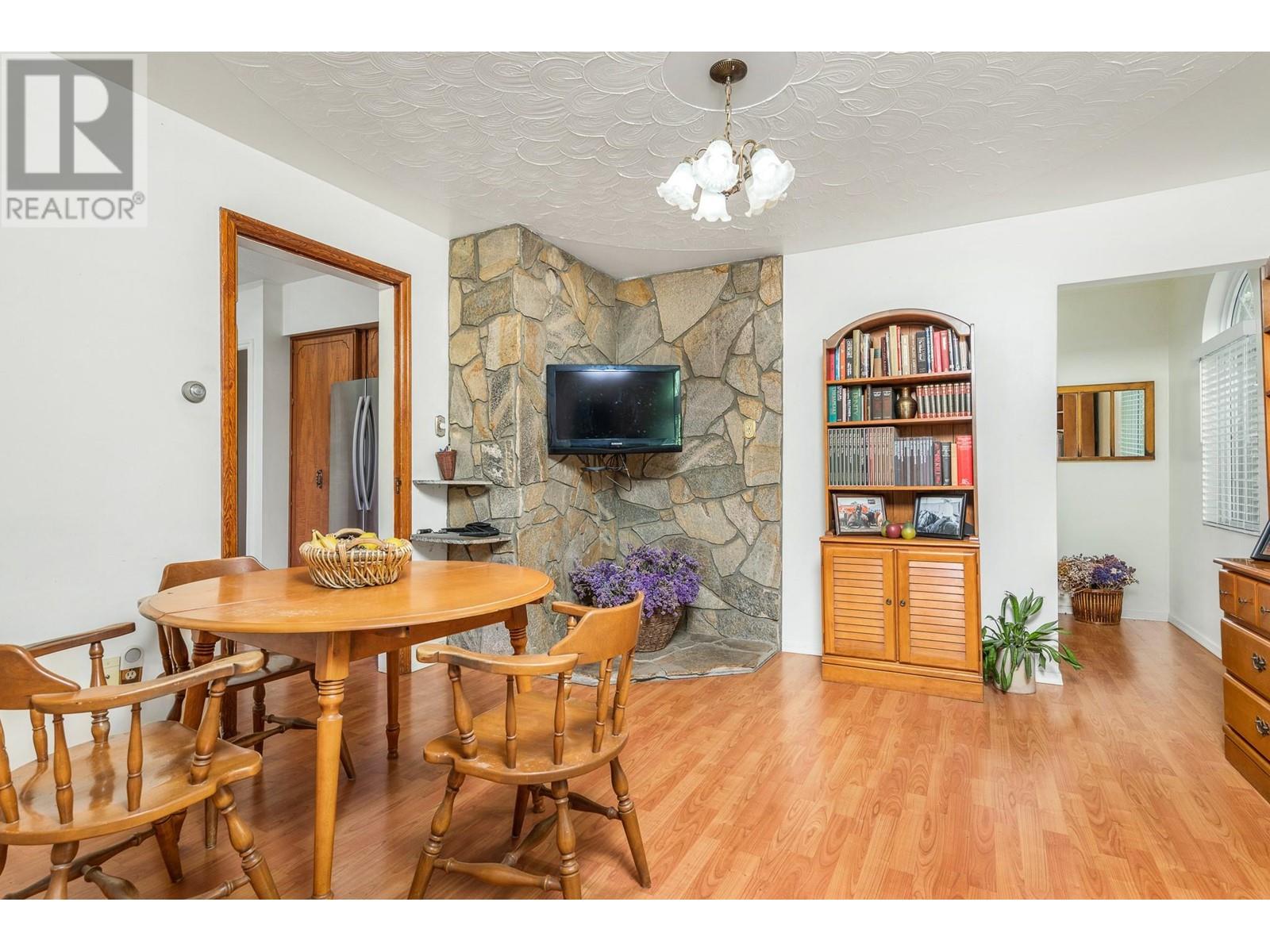 Photo 10 of 6775 L A Road, Vernon BC