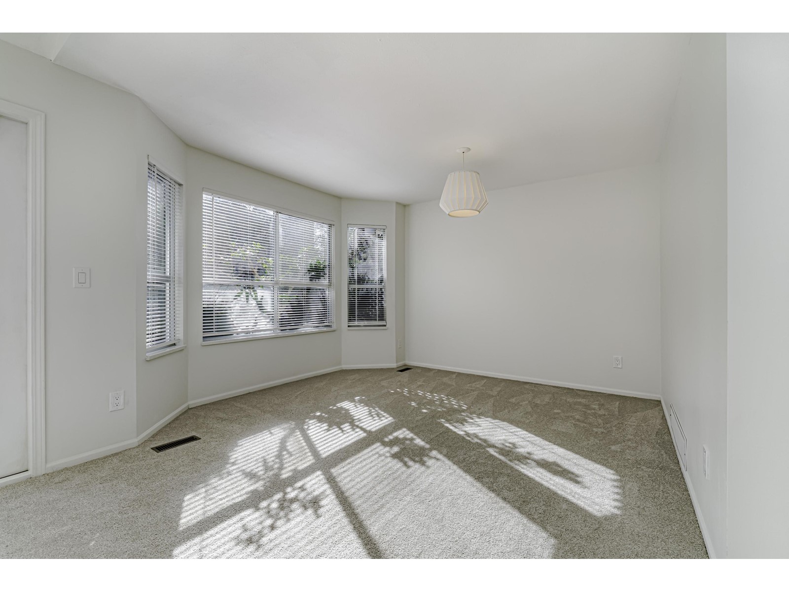 113 10538 153 STREET, Surrey real estate listing R2972113
