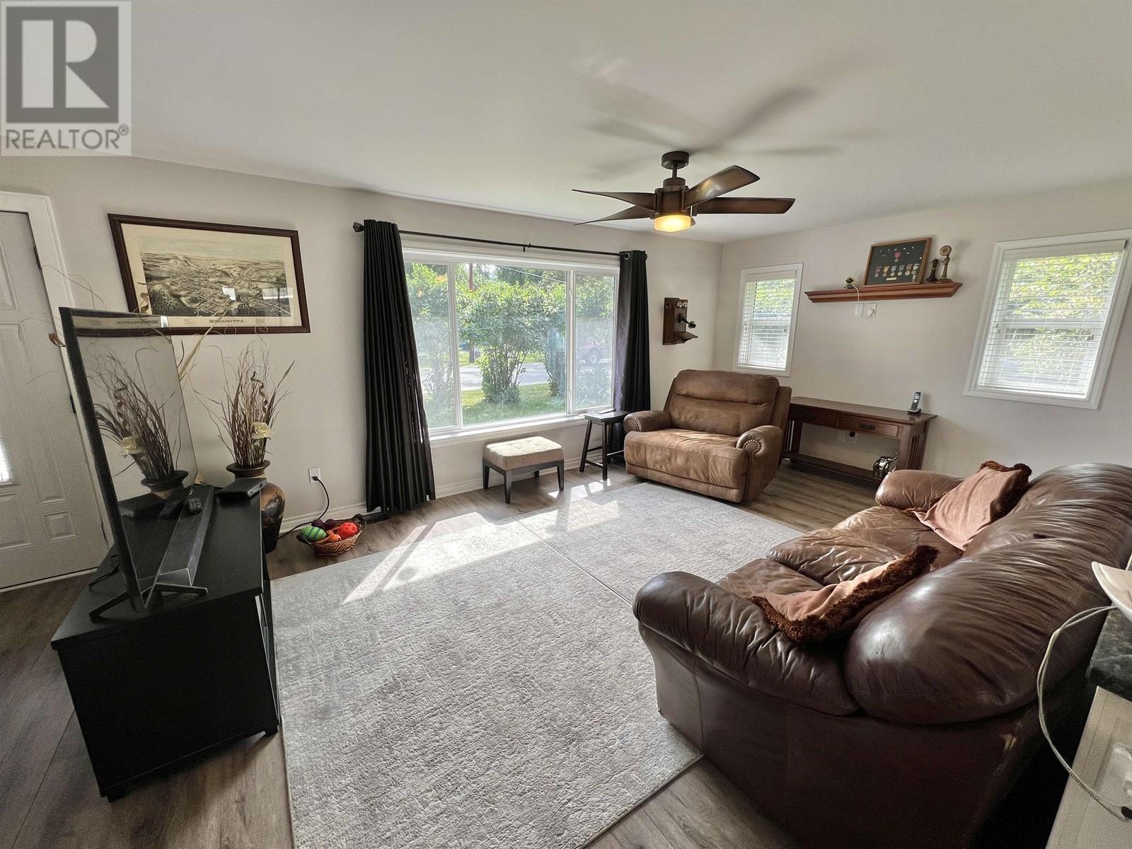 913 JOHNSTON AVENUE, Quesnel