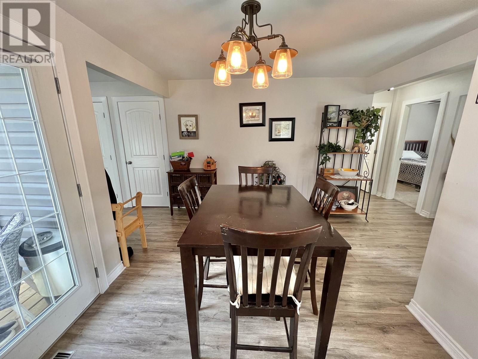 913 JOHNSTON AVENUE, Quesnel