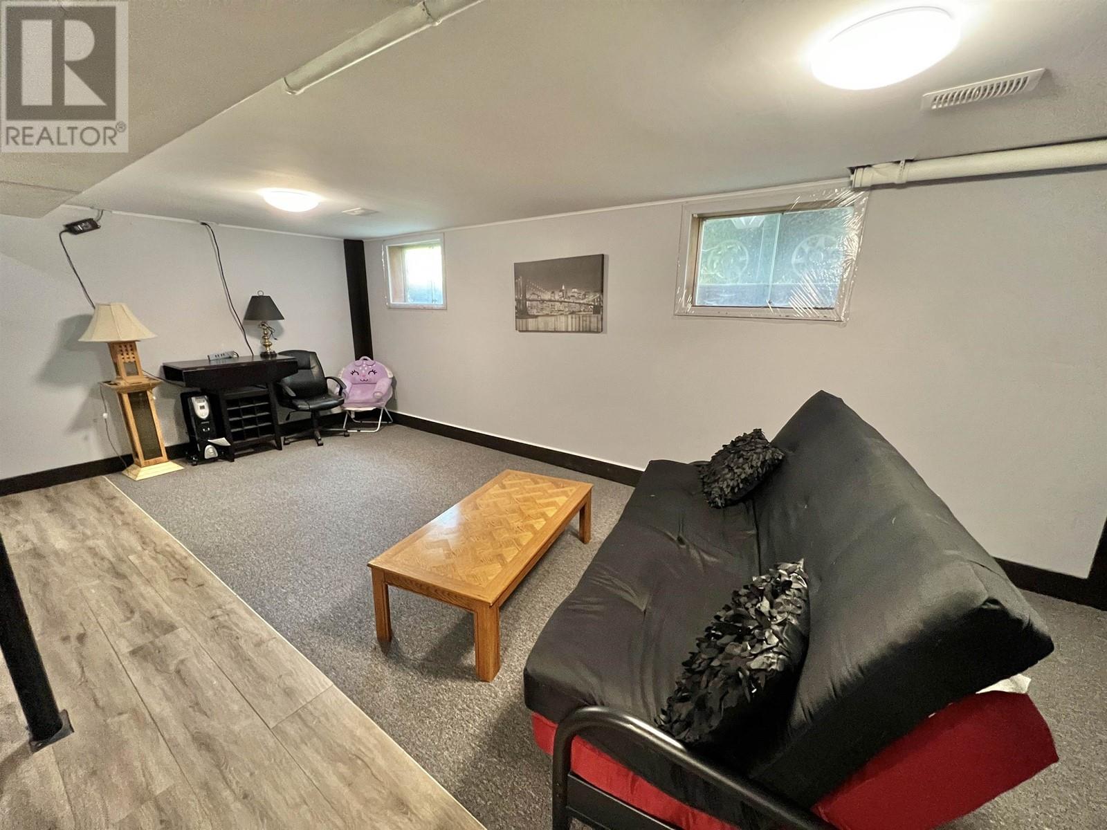 913 JOHNSTON AVENUE, Quesnel