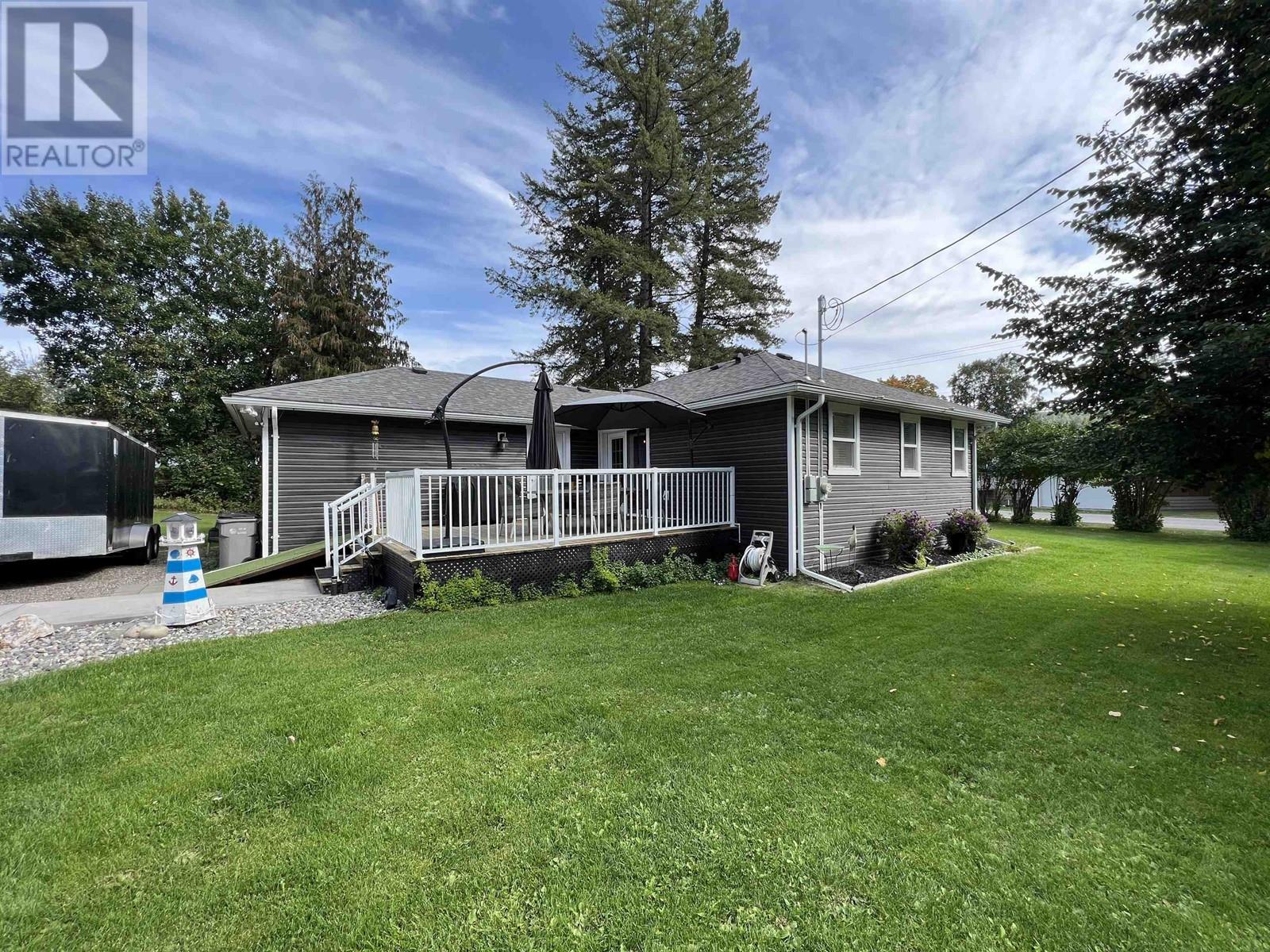 913 JOHNSTON AVENUE, Quesnel