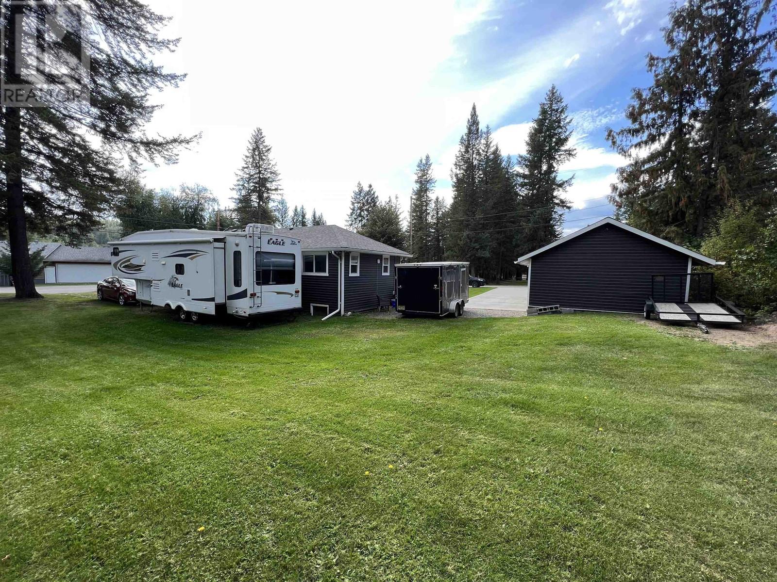 913 JOHNSTON AVENUE, Quesnel